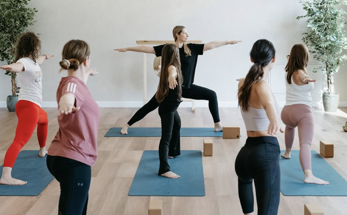 OfLove&Yoga_Vinyasa