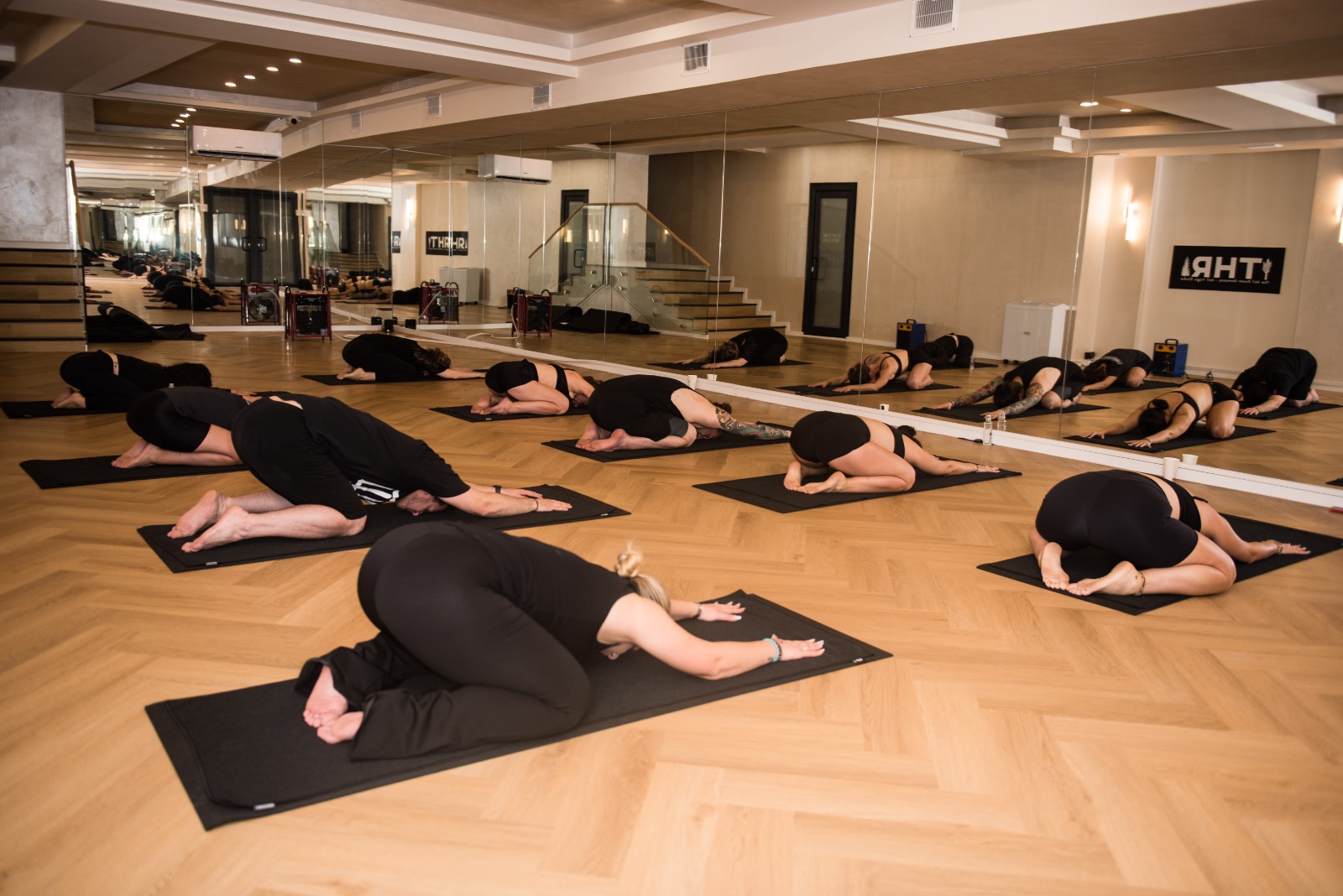 HotYoga_TheHotRoom