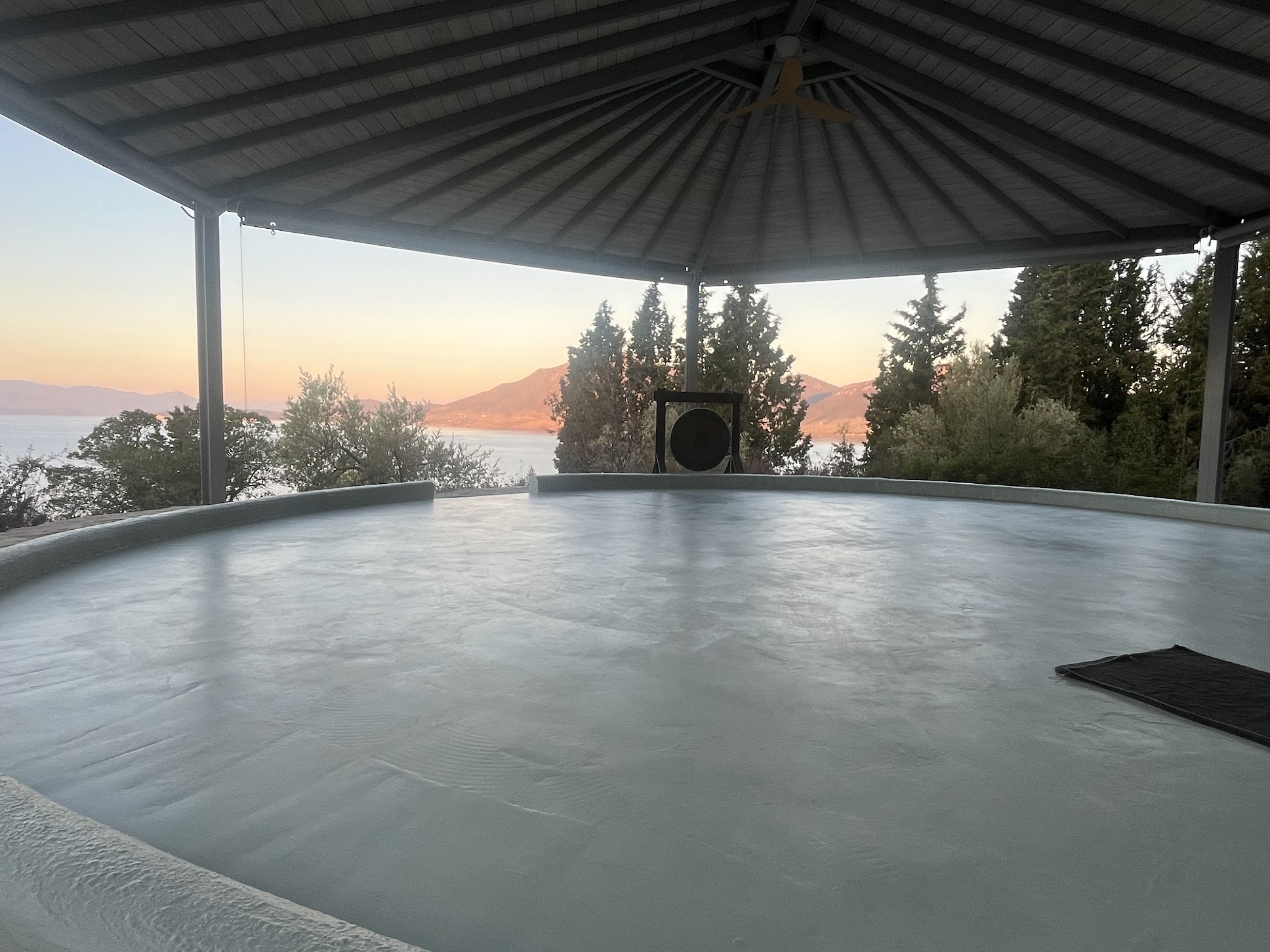 Retreat_SilverIsland1